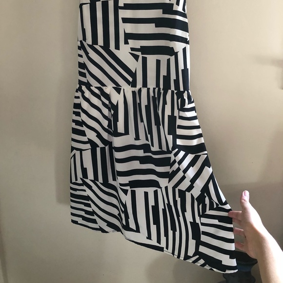 Black & White fun dress - size M - Picture 3 of 5